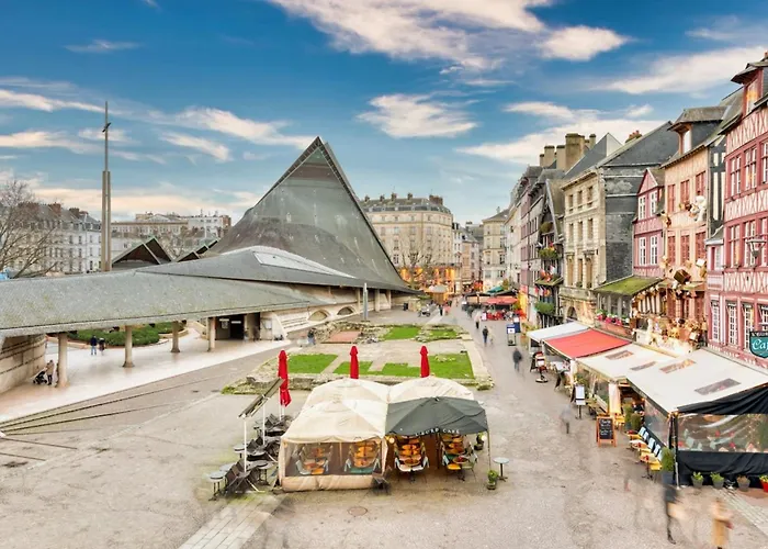 Vieux Marche Sublime Avec Ascenseur *