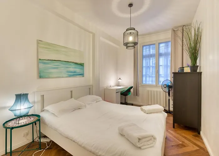 Vieux Marche Sublime Avec Ascenseur Apartment Rouen